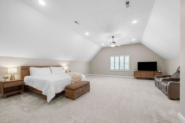 332 Brigg Drive, Clarksville, TN 37043