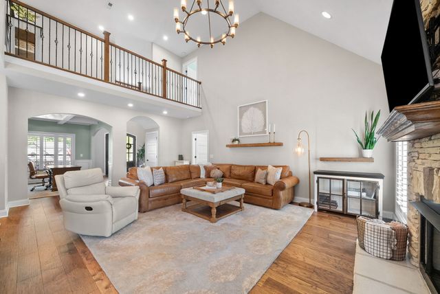 332 Brigg Drive, Clarksville, TN 37043