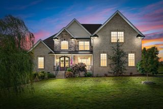 332 Brigg Drive, Clarksville, TN 37043