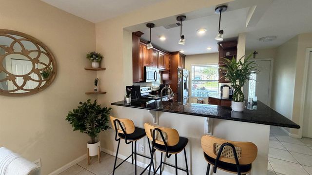 3911 Circle Lake Dr Drive, West Palm Beach, FL 33417