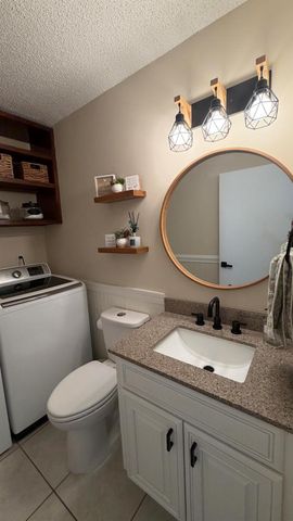 3911 Circle Lake Dr Drive, West Palm Beach, FL 33417