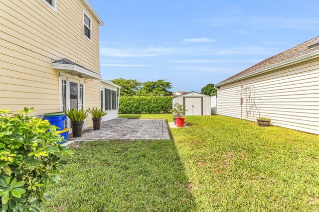 3911 Circle Lake Dr Drive, West Palm Beach, FL 33417