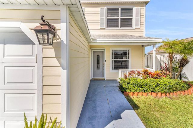 3911 Circle Lake Dr Drive, West Palm Beach, FL 33417