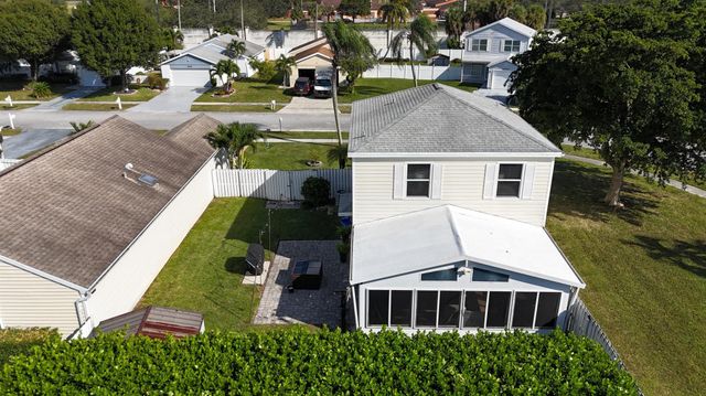 3911 Circle Lake Dr Drive, West Palm Beach, FL 33417