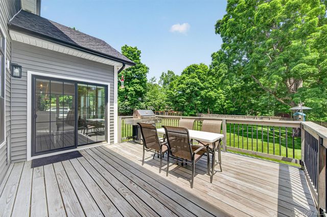 268 Lake Road, Salisbury Mills, NY 12577