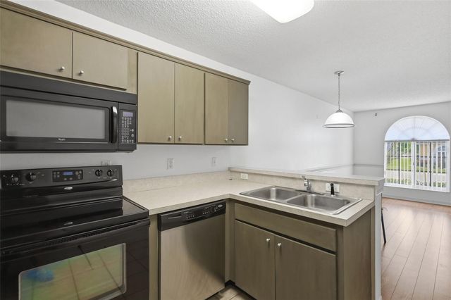 699 LAKE MARION GOLF RESORT, Kissimmee, FL 34759