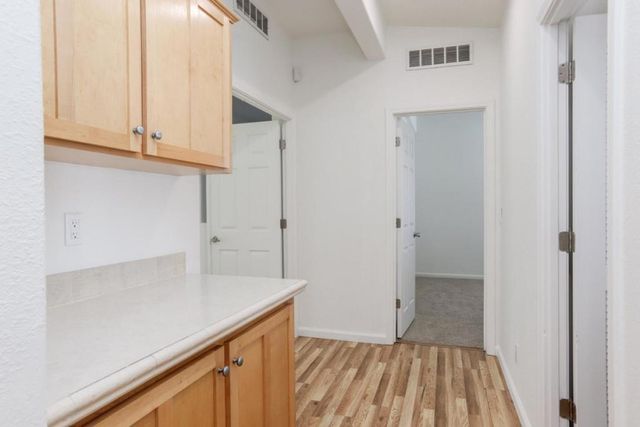 471 Mill Pond Drive, San Jose, CA 95125