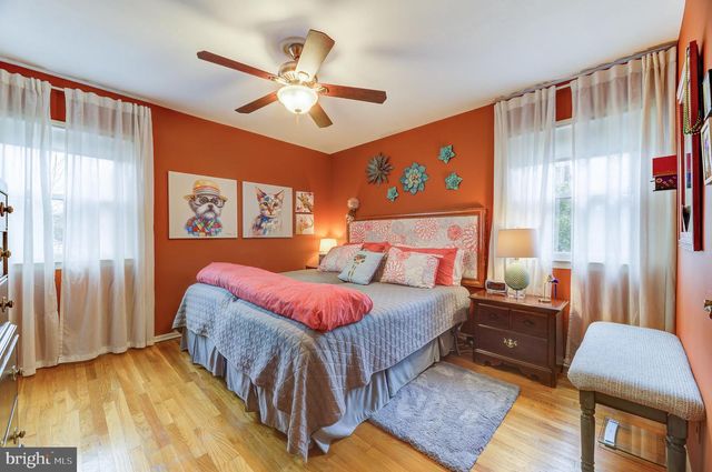 6 SPARROW CT, Ewing, NJ 08638