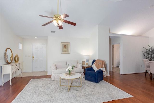 2007 Sweet Apple Circle, Alpharetta, GA 30004