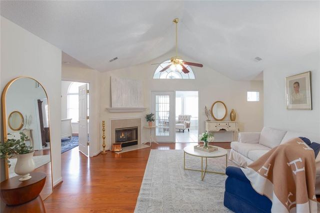 2007 Sweet Apple Circle, Alpharetta, GA 30004