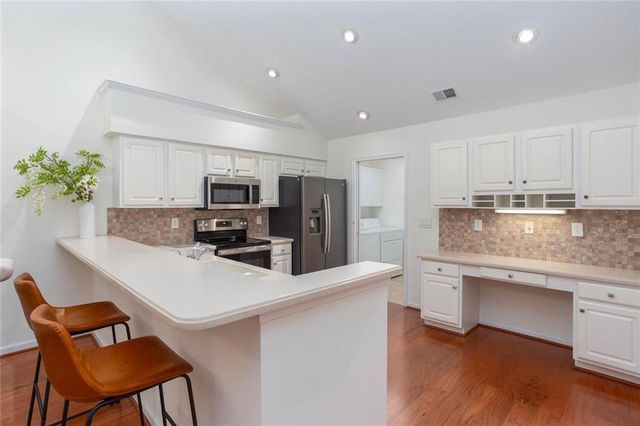 2007 Sweet Apple Circle, Alpharetta, GA 30004