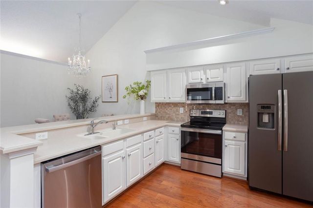 2007 Sweet Apple Circle, Alpharetta, GA 30004