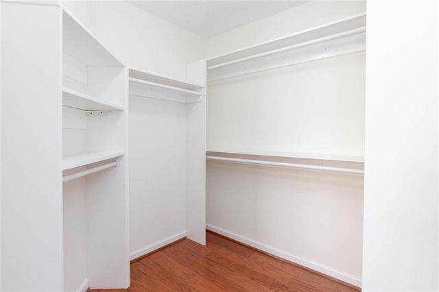 2007 Sweet Apple Circle, Alpharetta, GA 30004