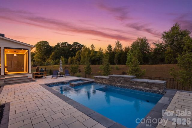 1124 Mesa Way, Waxhaw, NC 28173