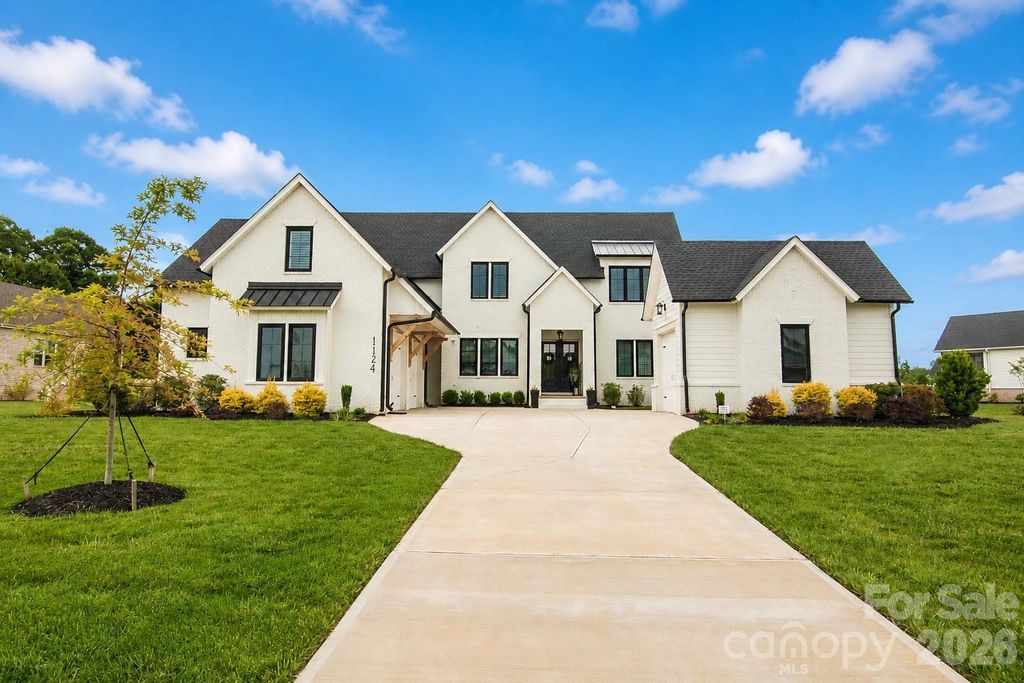1124 Mesa Way, Waxhaw, NC 28173