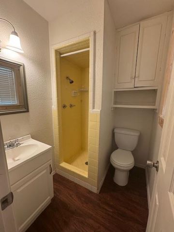 1709 W Division St, Fort Stockton, TX 79735