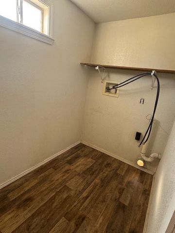 1709 W Division St, Fort Stockton, TX 79735