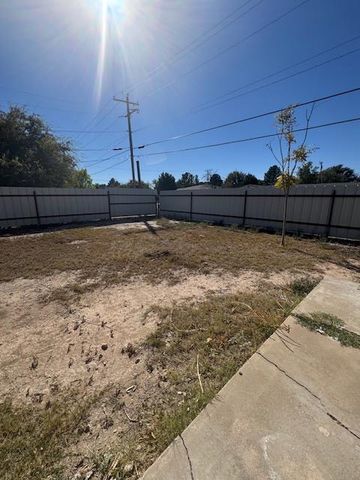 1709 W Division St, Fort Stockton, TX 79735