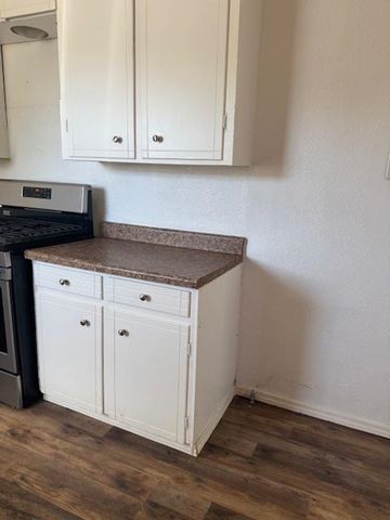 1709 W Division St, Fort Stockton, TX 79735