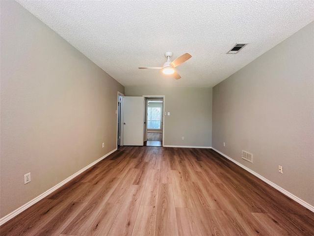 3117 Kingswood Drive, Garland, TX 75040