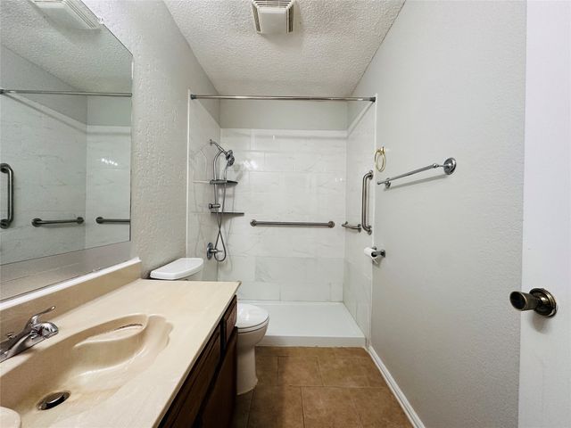 3117 Kingswood Drive, Garland, TX 75040