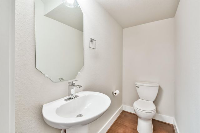 810 Mansfield Street, Houston, TX 77091