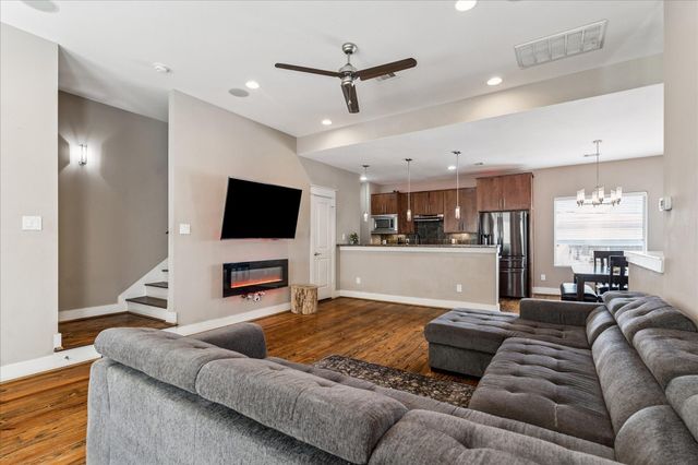 1508 Crockett Street C, Houston, TX 77007