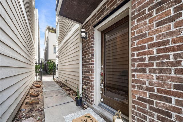 1508 Crockett Street C, Houston, TX 77007