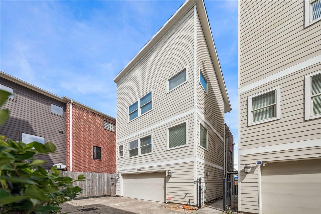 1508 Crockett Street C, Houston, TX 77007