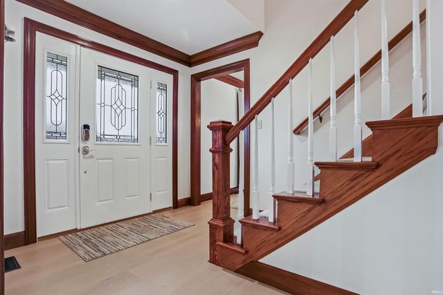 4266 Foxmoor Drive, Newburgh, IN 47630