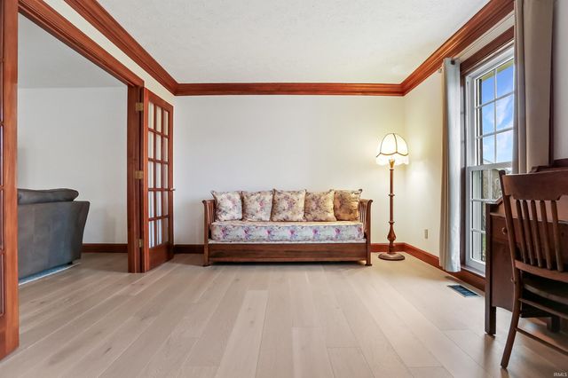 4266 Foxmoor Drive, Newburgh, IN 47630