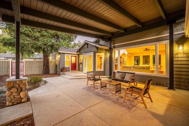 2801 Echo Way, Sacramento, CA 95821