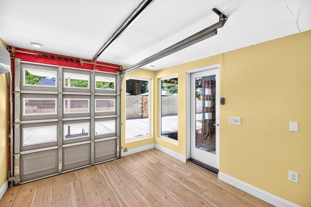 2801 Echo Way, Sacramento, CA 95821