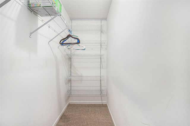 1000 W Villas Drive, Vicksburg, MI 49097