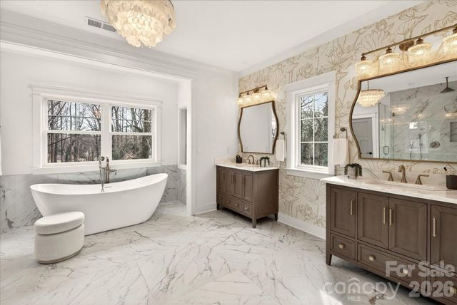 1714 Seifert Circle, Charlotte, NC 28205