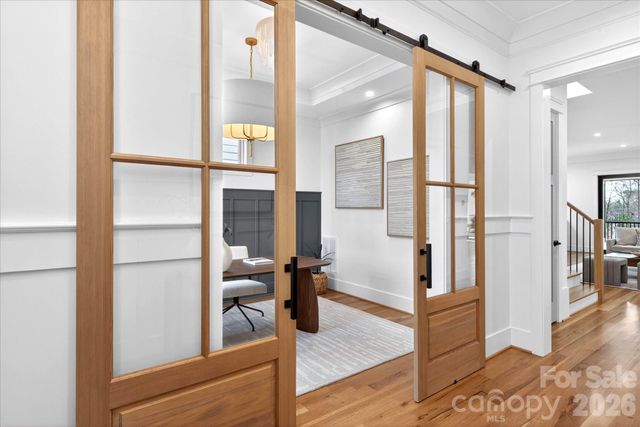 1714 Seifert Circle, Charlotte, NC 28205