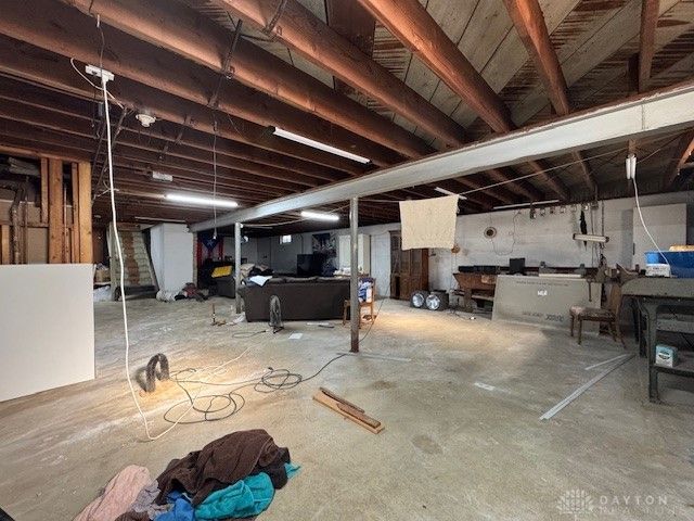 145 Elm Hill Drive, Dayton, OH 45415