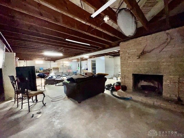 145 Elm Hill Drive, Dayton, OH 45415