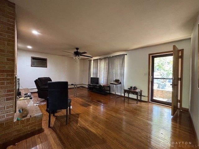 145 Elm Hill Drive, Dayton, OH 45415