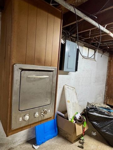 145 Elm Hill Drive, Dayton, OH 45415