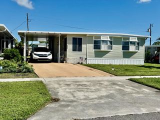 4455 Meadow View Drive, Boynton Beach, FL 33436
