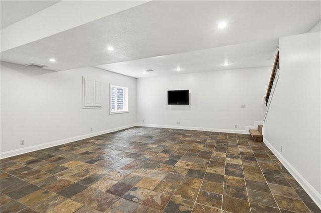 18366 W 157 Terrace, Olathe, KS 66062