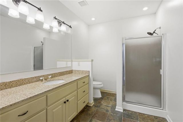 18366 W 157 Terrace, Olathe, KS 66062