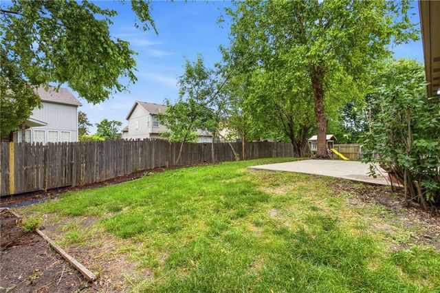 18366 W 157 Terrace, Olathe, KS 66062