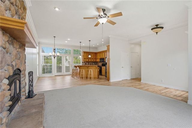 18366 W 157 Terrace, Olathe, KS 66062