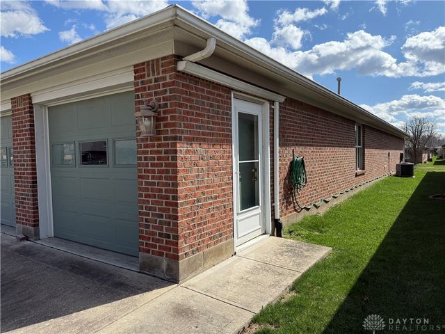 938 Wright Avenue, Xenia Twp, OH 45385