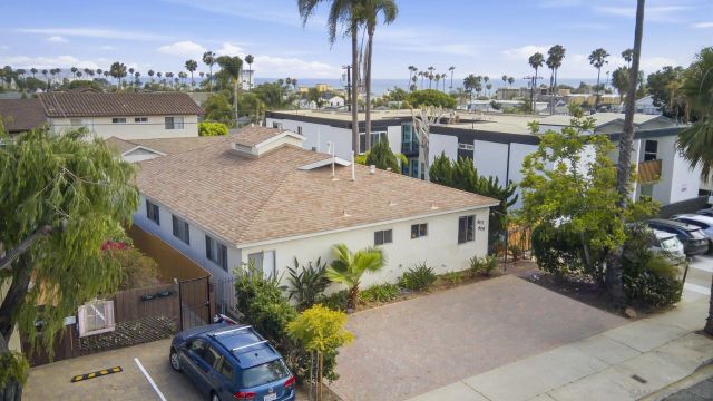907-9 Sapphire St, San Diego, CA 92109