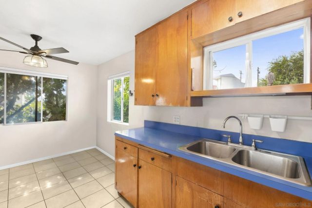907-9 Sapphire St, San Diego, CA 92109