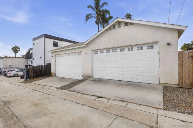 907-9 Sapphire St, San Diego, CA 92109