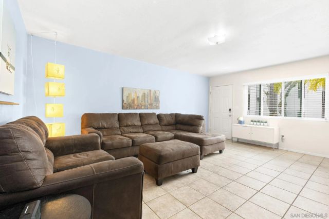 907-9 Sapphire St, San Diego, CA 92109